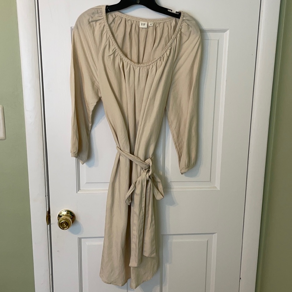 Gap cream dress